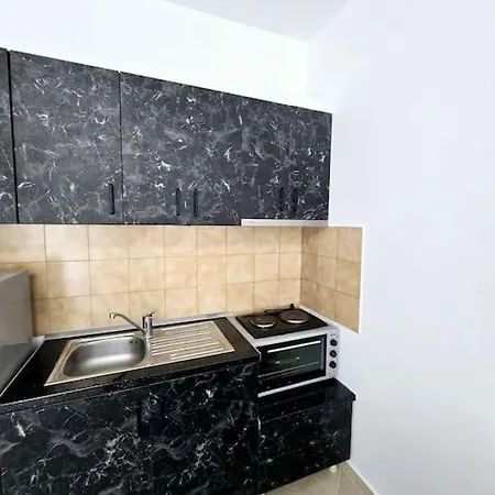Studio Artik Retreat 2 Apartman *
