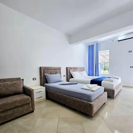Studio Artik Retreat 2 * Himara